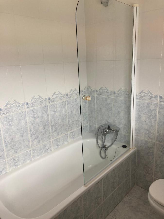 Hostal La Concha Somo Luaran gambar